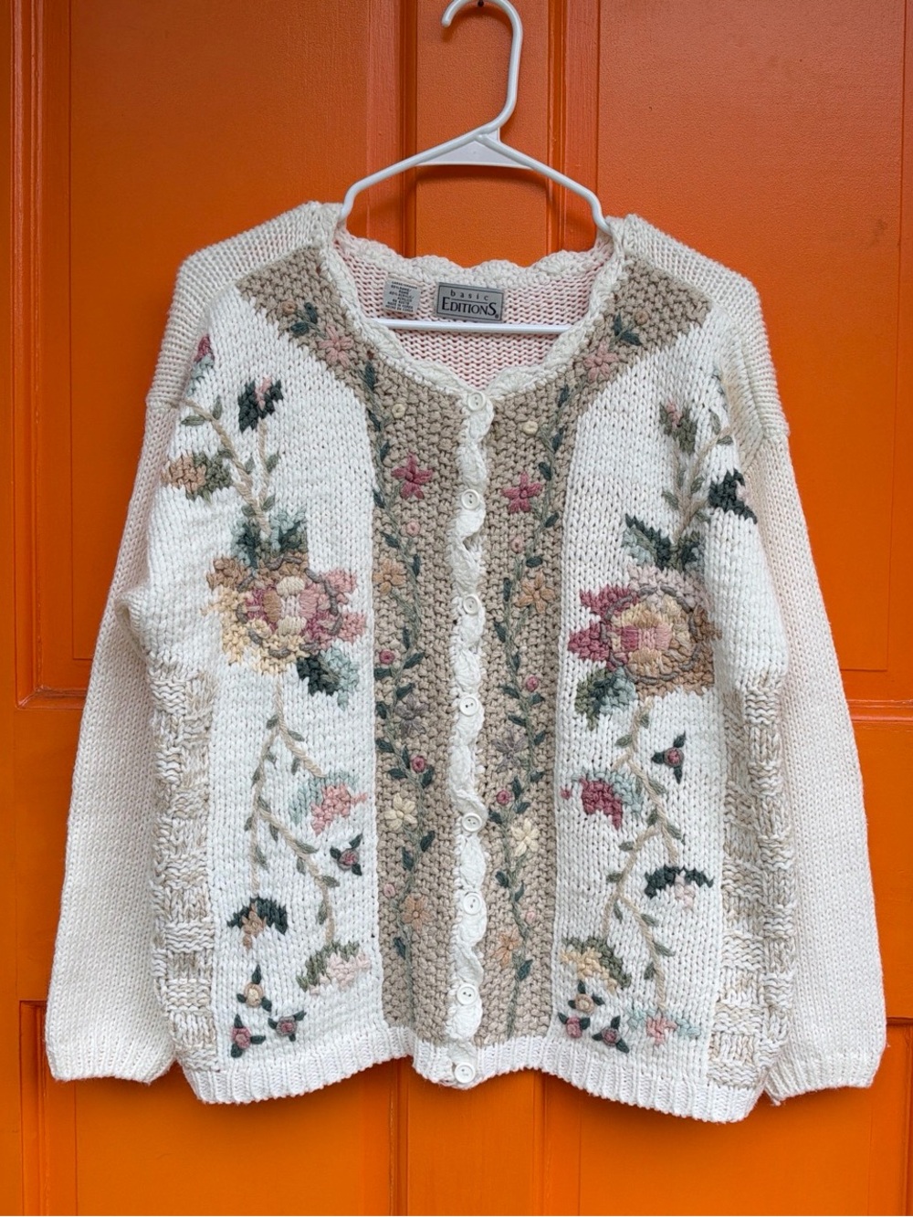 Vintage Basic Editions Cream floral embroidered cardigan